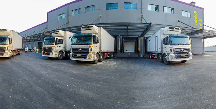 紫燕百味鸡连云港工厂提升门.jpg 紫燕百味鸡连云港工厂提升门.jpg