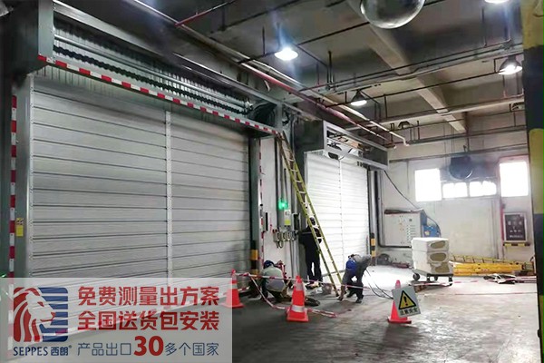 石油化工车间安装硬质快速门