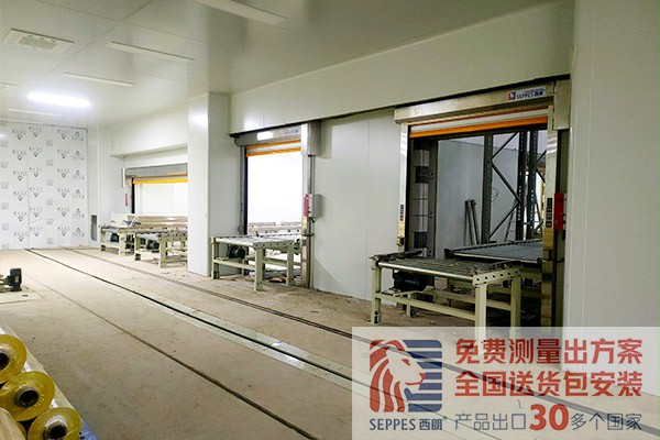 西朗门业快速卷帘门