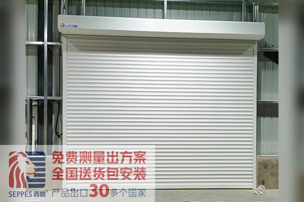 铝合金卷帘门和铝合金涡轮快速卷帘门对比