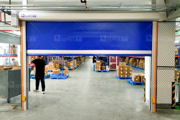 西朗门业快速卷帘门 西朗门业快速卷帘门