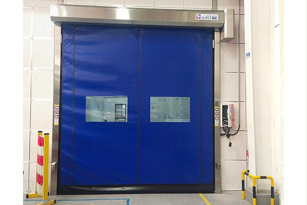 西朗门业快速卷帘门