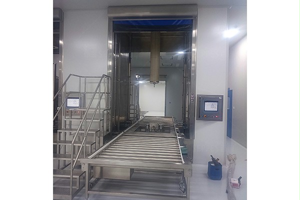 西朗门业快速卷帘门