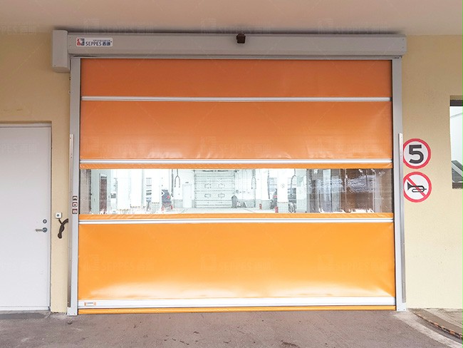 西朗门业快速卷帘门