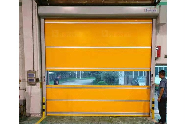 西朗门业快速卷帘门
