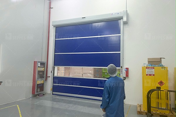 西朗门业快速卷帘门 西朗门业快速卷帘门