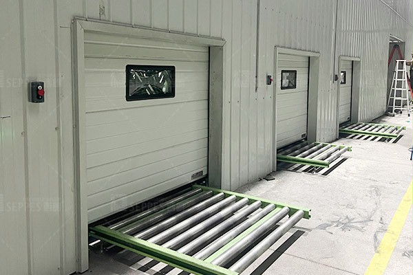 西朗门业提升门