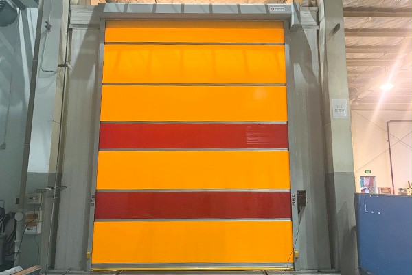 西朗门业快速卷帘门