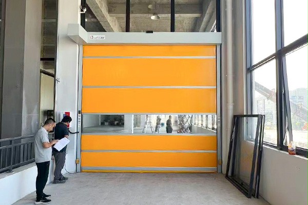 西朗门业快速卷帘门 西朗门业快速卷帘门