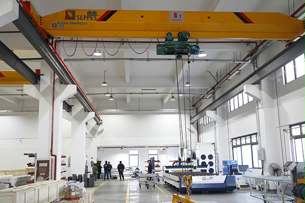 西朗门业（苏州）有限公司