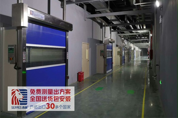 安全的快速门 安全的快速门