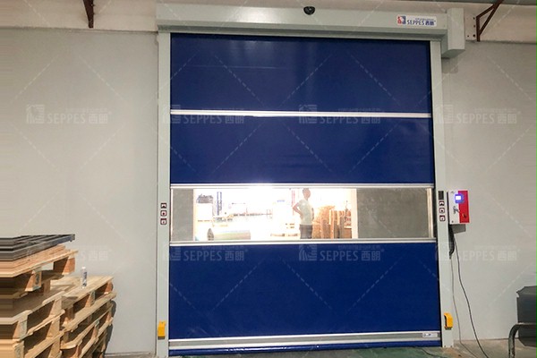 西朗门业快速卷帘门